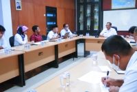 Tim Peneliti dan Pengkaji Gelar Daerah Halmahera Barat saat menggelar Rapat diruang Rapat Sekretaris Daerah