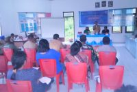 Sertu Sem Y Boimau saat menghadiri kegiatan Musyawarah Desa (Musdes) di Desa Sasur