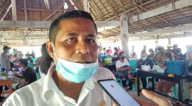 Novelheins Sakalaty | Kepala Dinas Kesehatan Kabupaten Halmahera Barat