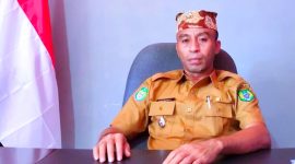 Darwin Salmin | Kepala Kecamatan Sahu