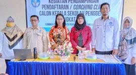 Kepala Dinas Pendidikan Halbar, Rosbery Uang, didampingi LPMP Provinsi saat membuka Kegiatan Pelatihan Implementasi Sekolah Penggerak