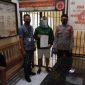 Terdakwa Kasus Pemerkosaan saat hendak diserahkan Oleh Polres ke Kejari Halbar 