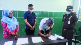 Suasana Penandatanganan Kontrak kerja antar RSUD Jailolo dan Pihak Ketiga yang disaksikan oleh Kepala Kejaksaan Halbar (Dok/Amr)