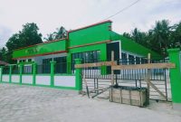 Tampak Puskesmas Akelamo disegel pemilik lahan karena belum diselesaikan pembayaran oleh pemda halbar. (Foto/tivatimur)