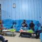Tampak Kepala Inspektorat Halbar, Martinus Djawa saat melakukan rapat dengan Dinas Sosial 