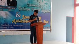 Bupati Halbar, James Uang saat memberikan sambutan pada acara Launching Aplikasi Gasa Ino dan Halbar Peduli Digital di Pantai Wisata Lapasi (Foto/Ichal)