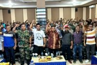 Tampak Sejumlah Elemen yng tergabung dalam FGD Perjuangkan BANAU sebagai Pahlawan Nasional di Aula Baikole Kantor Pemkab Halbar. (dok/defactonews)