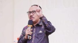 Bupati Halmahera Barat, James Uang 