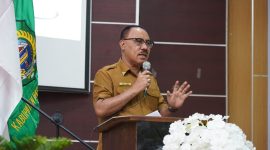 Bupati Halmahera Barat, James Uang saat Membuka secara resmi musrenbang Kabupaten Halmahera Barat (Dok/Erdit)