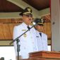 Bupati Halmahera Barat, James Uang saat menjadi Inspektur Upacara (Dok/Haryadi)