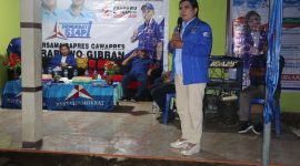 Meri Uang Popala saat menyampaikan gagasan Politik (dok/terasmalut)