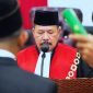 Pengambilan sumpah janji Wakil Ketua I DPRD Kabupaten Halmahera Barat untuk sisa jabatan 2019-2024, yang dipimpin langsung oleh Wakil Ketua Pengadilan Negeri Ternate-Halbar (dok/Erdith)