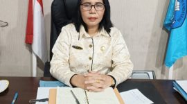 Roesberi Uang, Kepala Disdikbud Halbar (Dok/terasmalut)