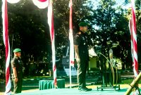 Danrem 152 Babullah Ternate saat memimpin Sertijab Danyonif 732 Banau di Lapangan Mako Yonif 732 Banau (Dok | terasmalut)