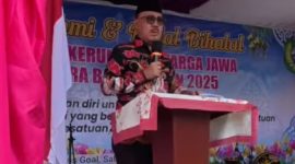 Bupati Halmahera Barat, James Uang saat memberikan sambutan (Dok/Ist)