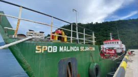 Armada SPOB Melinda Sejahtera milik PT Melinda yang memasok BBM bersubsidi jenis Minyak Tanah sebanyak 418 Ton di Halbar 