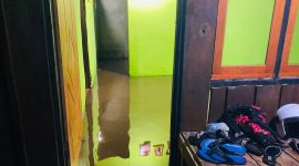 Potret salahsatu rumah Warga di Desa Bobanehena yang tergenang banjir (Dok/tm)