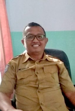 Kepala Disdukcapil Halbar Buka Fakta di Balik Keterlambatan Penerbitan KK