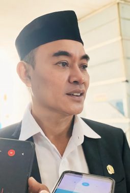 Pemkab Halbar Pastikan THR Dibayar Akhir Maret