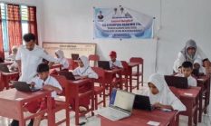 Fasilitas Minim, Siswa SD Halbar Ujian “Nebeng” Sekolah Lain