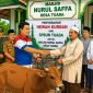Ilustrasi penyerahan bantuan Hewan Qurban Idul Adha 1447 Hijriah kepada Masjid Nurul Saffa Desa Tuada 
