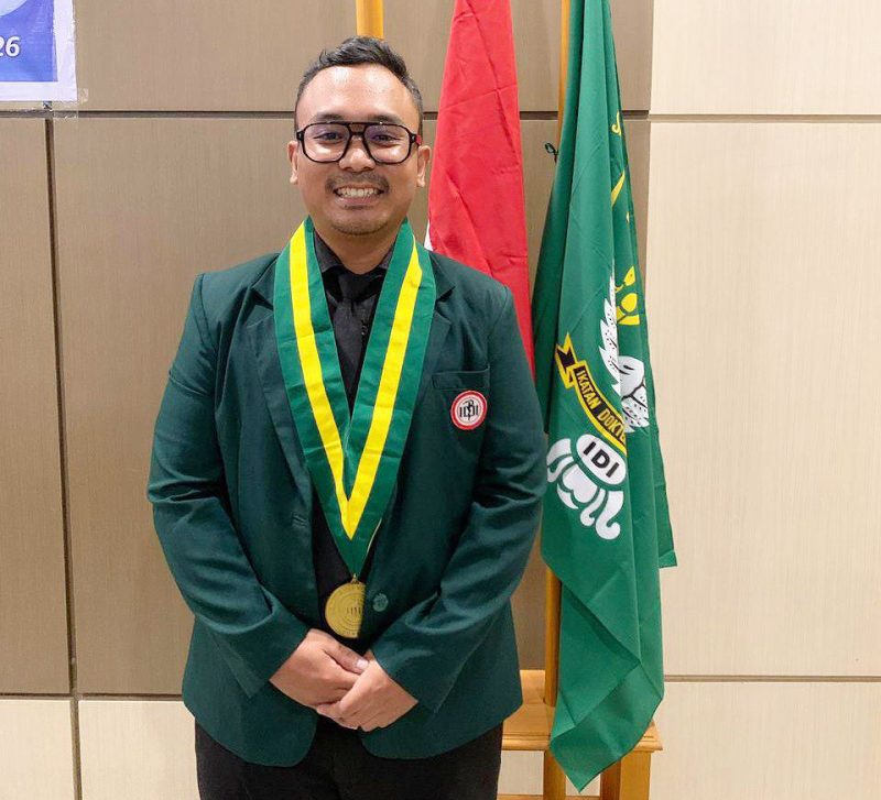 Ketua Ikatan Dokter Indonesia (IDI) Kabupaten Halmahera Barat, dr. Dominikus Gideon (Dok/Ist)
