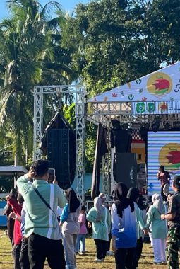 FTJ Goes To Dodinga 2026, Ratusan Warga Ikuti Senam Sehat dan Cek Kesehatan Gratis